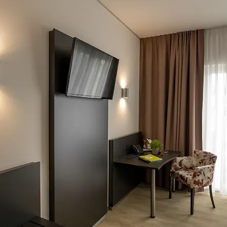 坎普酒店 酒店 4*