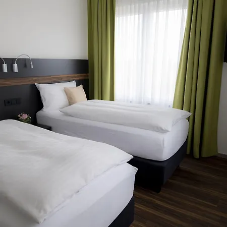 坎普酒店 瑞宁根