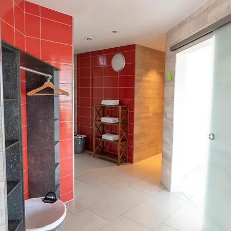 坎普酒店 4* 瑞宁根